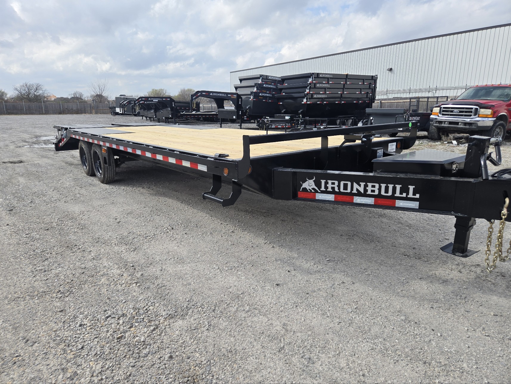 2026 IronBull FDP 8.5×24 Deckover Trailer